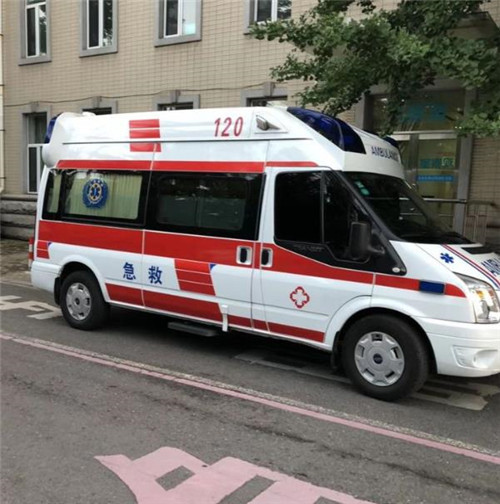 龙南选择我们的救护车出租,开启安心转院之旅